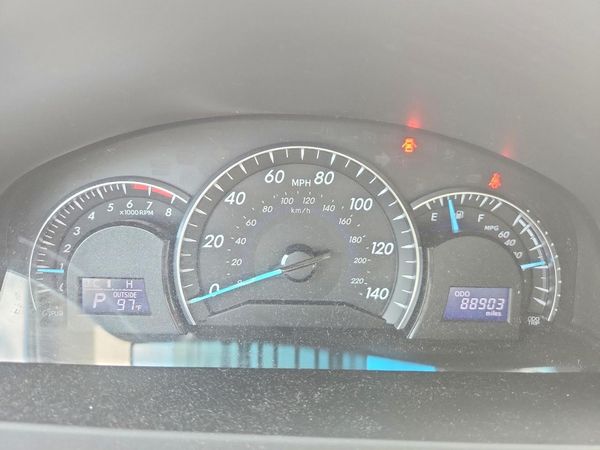 2012 TOYOTA CAMRY