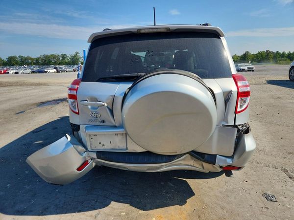 2012 TOYOTA RAV4 BASE Standard