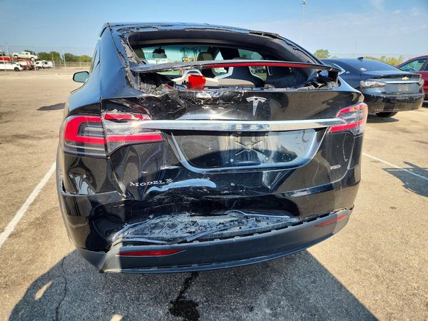 2017 TESLA MODEL X