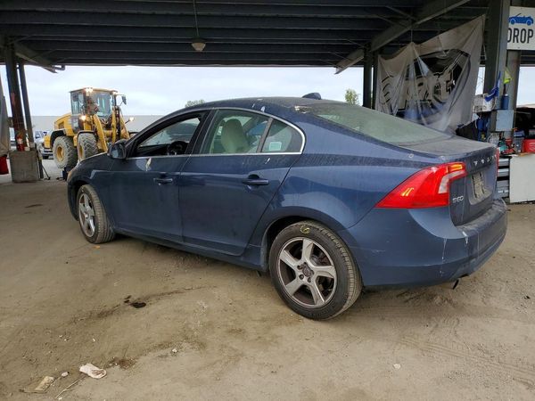 2012 VOLVO S60