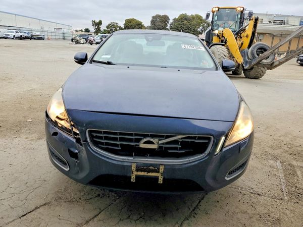 2012 VOLVO S60