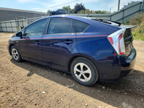 2014 TOYOTA PRIUS