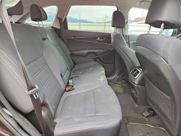 2017 KIA SORENTO