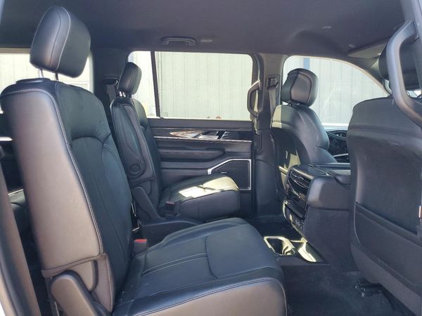 2022 JEEP WAGONEER