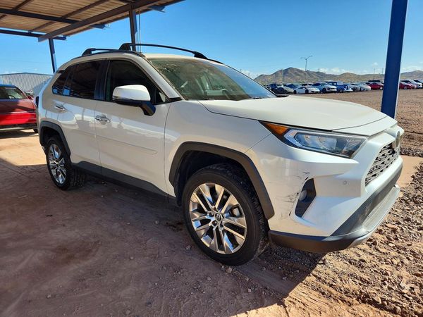 2021 TOYOTA RAV4 Limited
