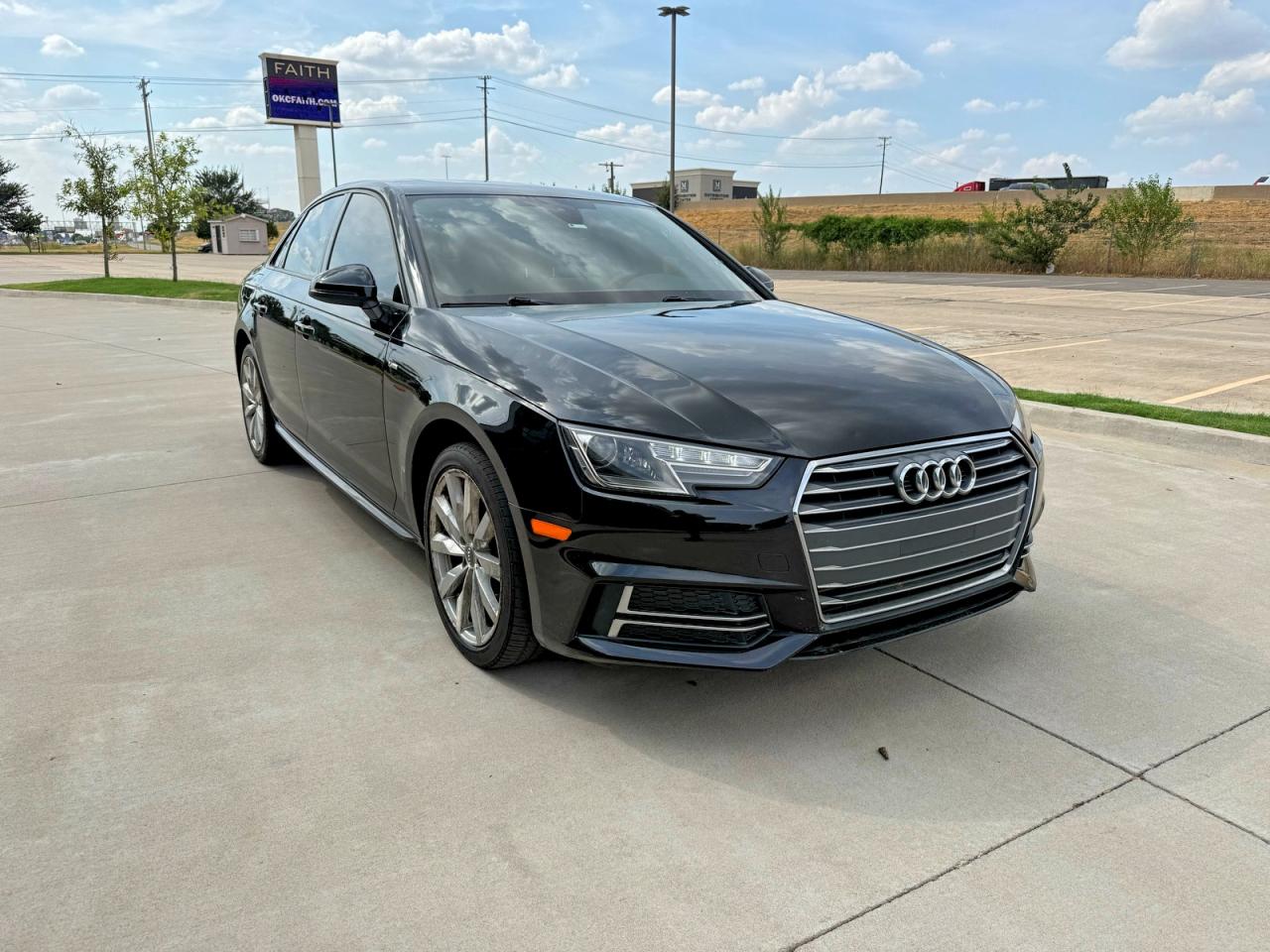 2018 AUDI A4 Premium