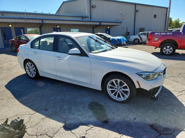 2018 BMW 320
