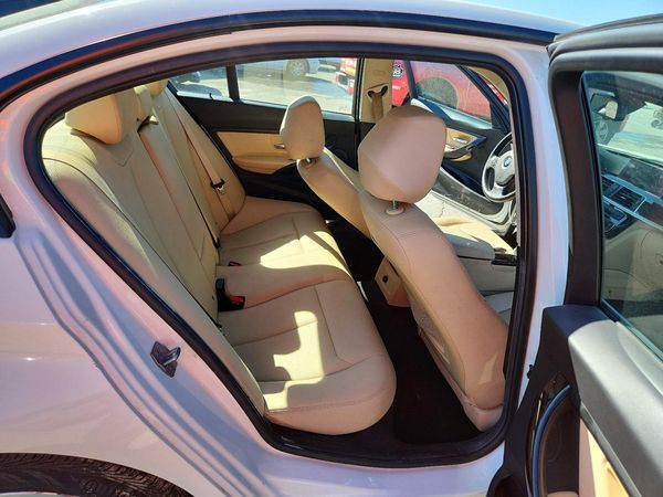 2018 BMW 320