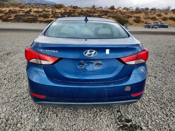 2015 HYUNDAI ELANTRA GLS(Middle)