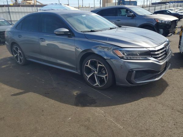 2020 VOLKSWAGEN PASSAT R-Line
