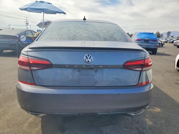 2020 VOLKSWAGEN PASSAT R-Line