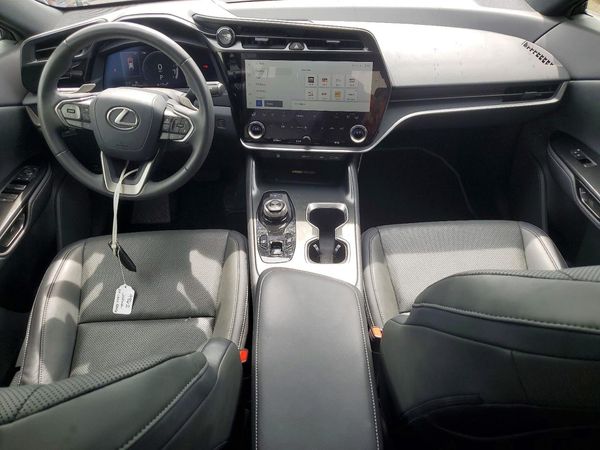 2024 LEXUS RZ