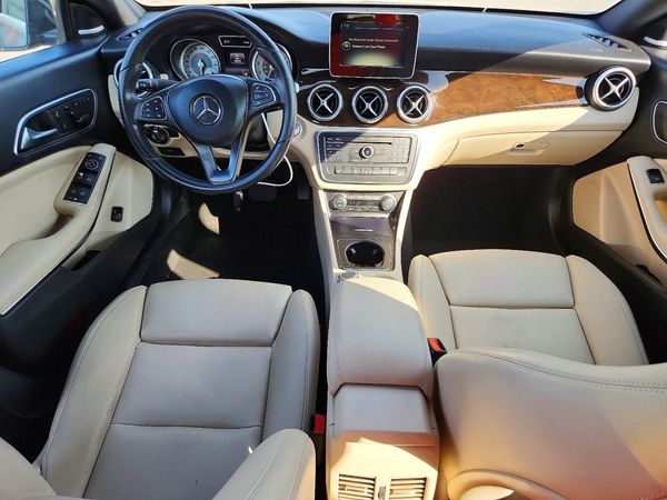 2016 MERCEDES-BENZ CLA