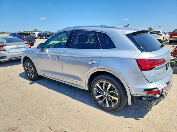 2021 AUDI Q5 quattro Premium Plus
