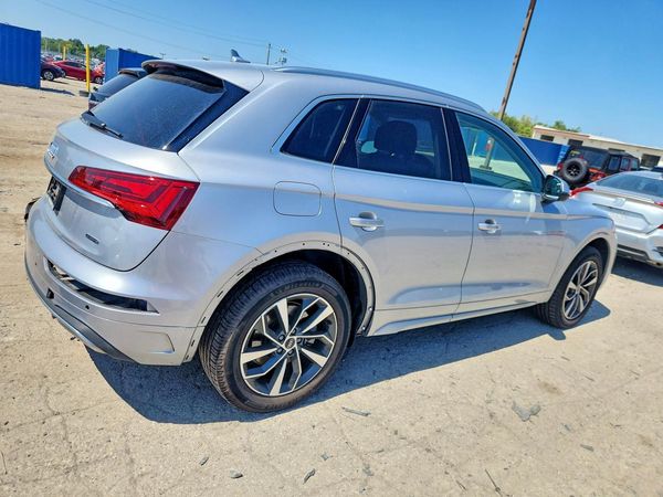 2021 AUDI Q5 quattro Premium Plus