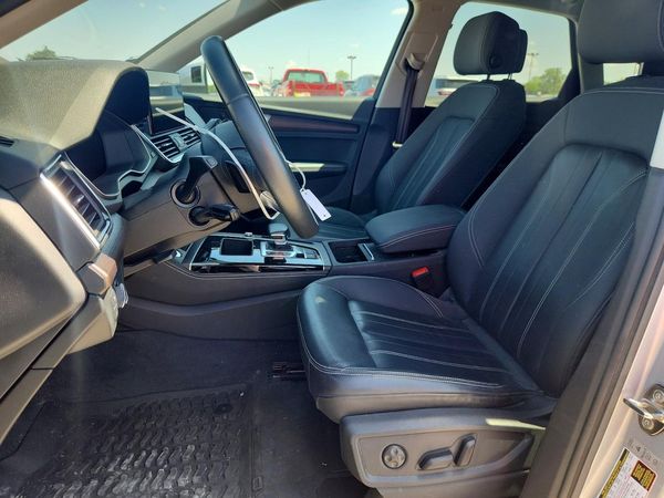 2021 AUDI Q5 quattro Premium Plus