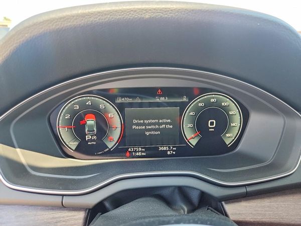 2021 AUDI Q5 quattro Premium Plus