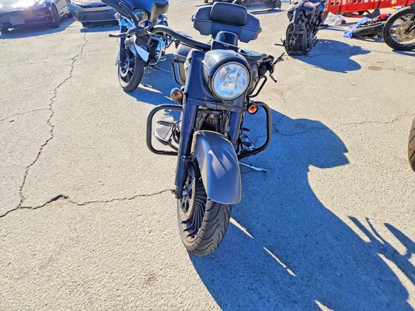 2018 HARLEY-DAVIDSON FL