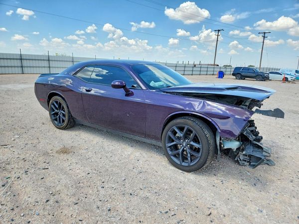 2021 DODGE CHALLENGER SXT — Passenger 3/4