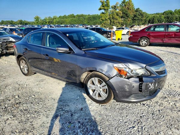 2013 ACURA ILX 20