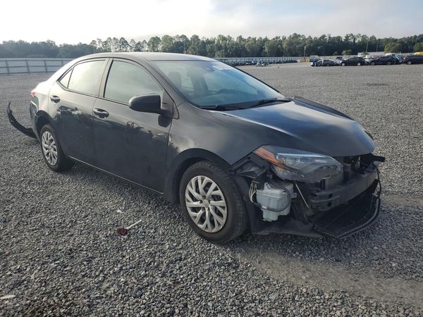 2018 TOYOTA COROLLA