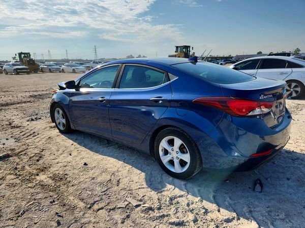 2016 HYUNDAI ELANTRA