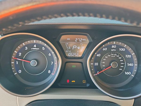 2016 HYUNDAI ELANTRA