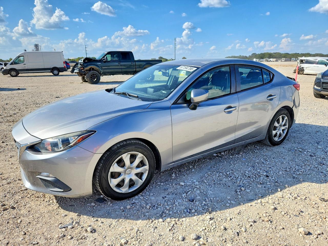 2016 MAZDA 3