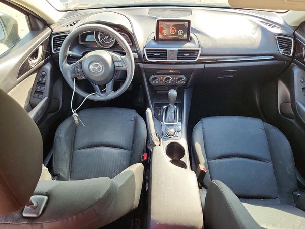 2016 MAZDA 3