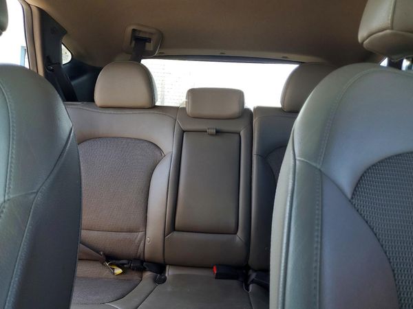 2014 HYUNDAI TUCSON GLS (Middle Level)