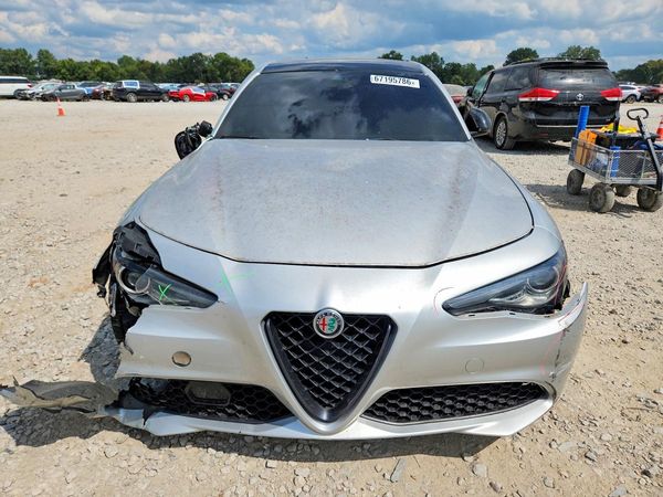 2020 ALFA ROMEO GIULIA