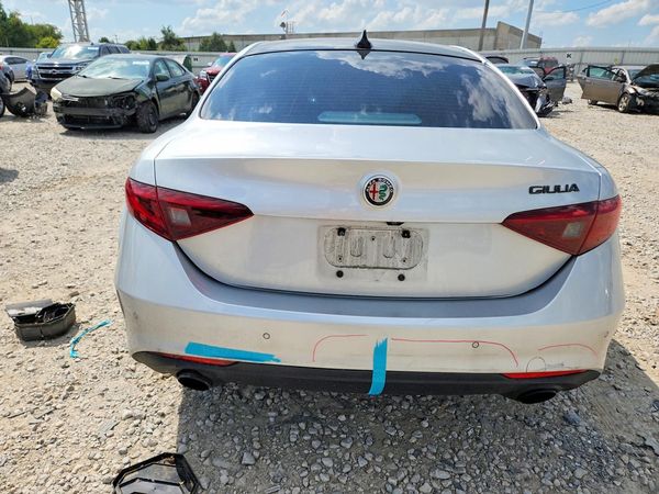2020 ALFA ROMEO GIULIA