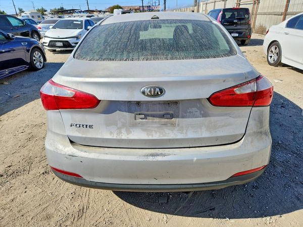 2016 KIA FORTE
