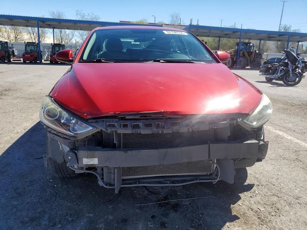 2017 HYUNDAI ELANTRA
