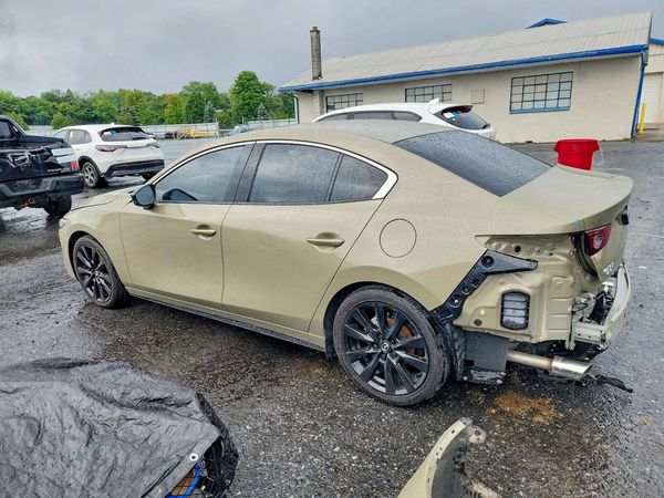 2025 MAZDA 3 Carbon Turbo