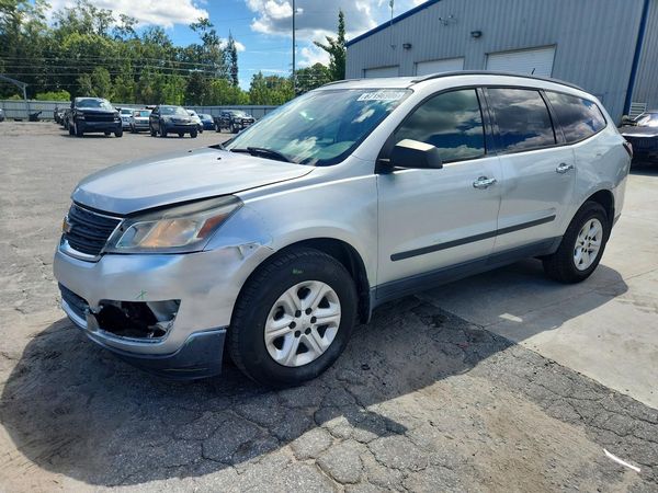 2016 CHEVROLET TRAVERSE LS