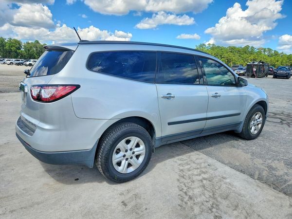 2016 CHEVROLET TRAVERSE LS