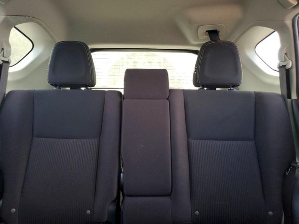 2015 TOYOTA RAV4 XLE (M Grade)