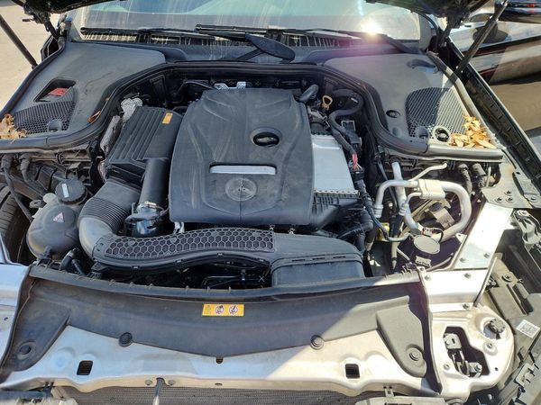 2017 MERCEDES-BENZ E E300