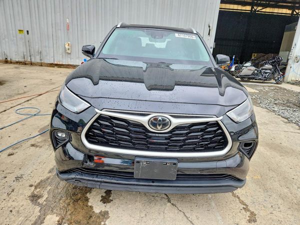 2023 TOYOTA HIGHLANDER