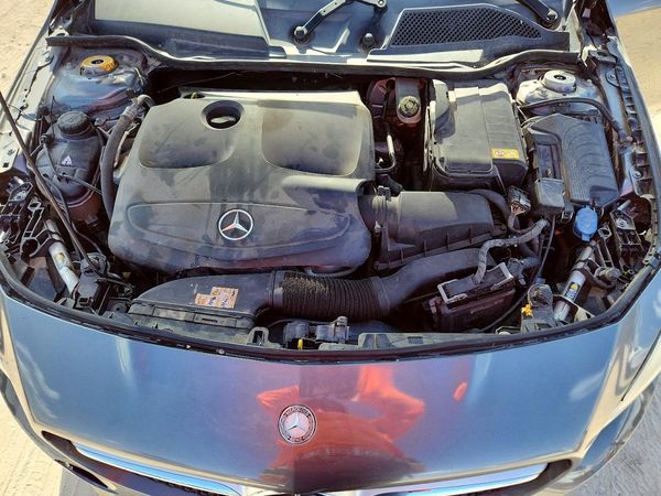 2015 MERCEDES-BENZ CLA