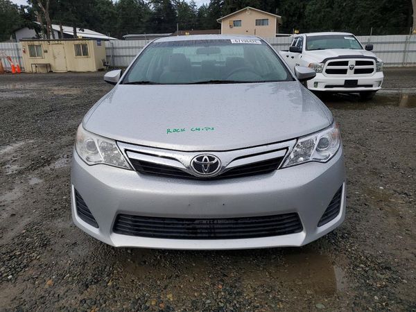 2012 TOYOTA CAMRY