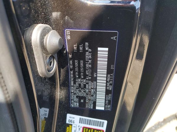 2023 TOYOTA SIENNA XSE