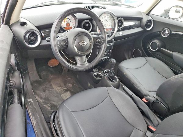 2013 MINI COOPER