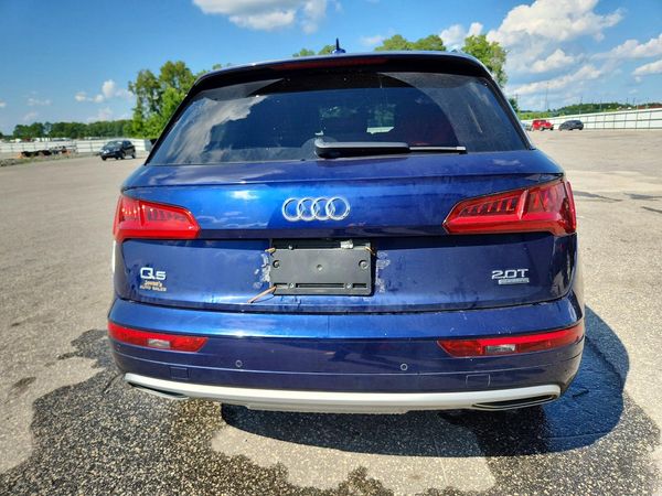 2018 AUDI Q5 quattro Premium Plus — DIRR