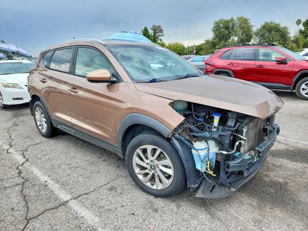2016 HYUNDAI TUCSON