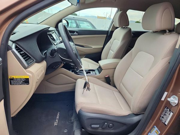 2016 HYUNDAI TUCSON