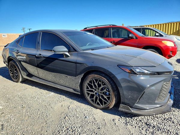 2026 TOYOTA CAMRY