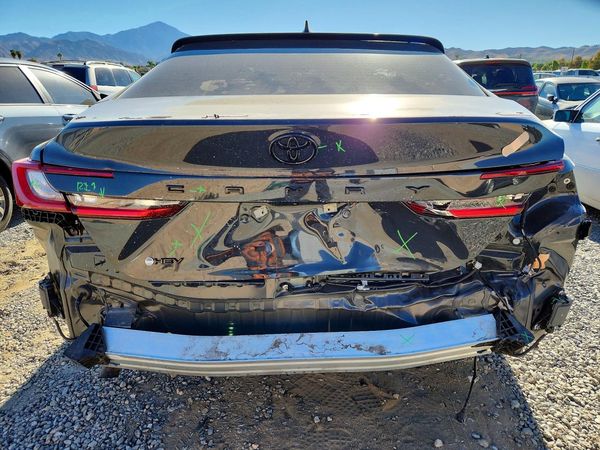 2026 TOYOTA CAMRY