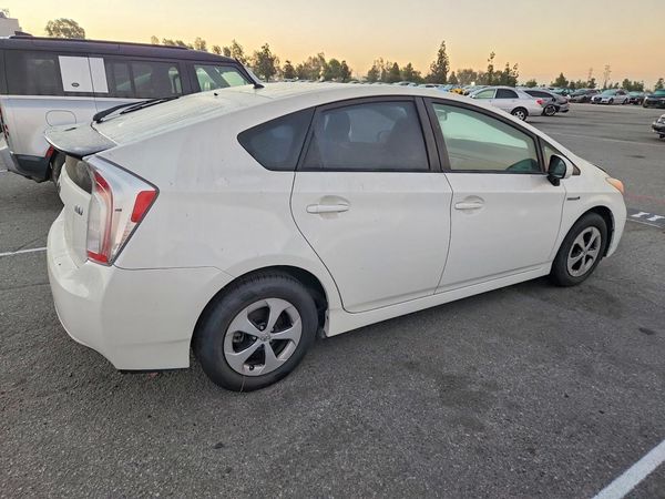 2014 TOYOTA PRIUS
